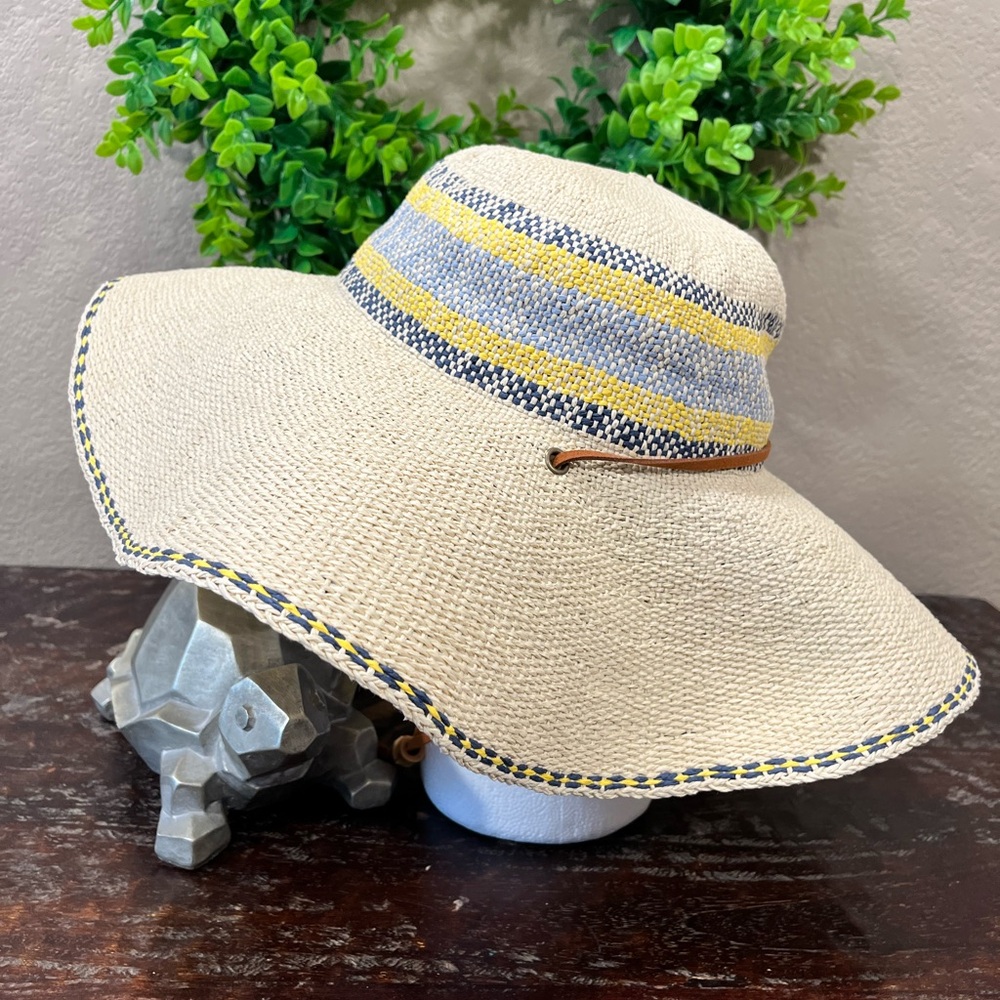 J. MCLAUGHLIN STRAW WIDE BRIM SUN/SUMMER HAT - Picture 3 of 13